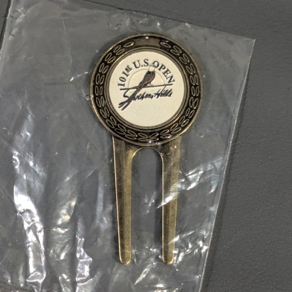 USGA Member 101st U.S. Open Southern Hills Golf Divot Tool Brass Tone 2001